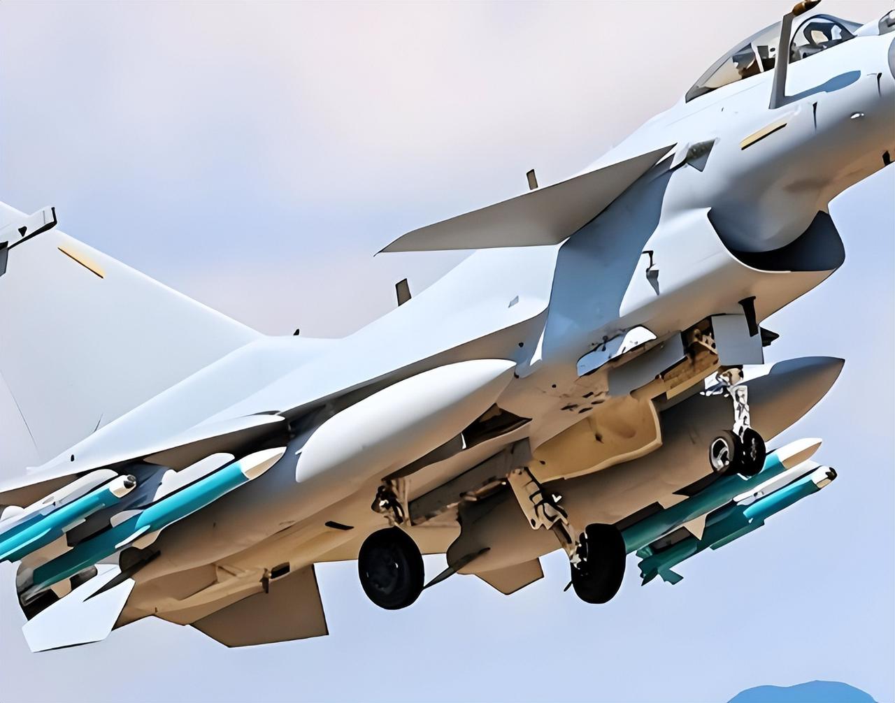 这段时间，中埃之间确实有围绕空军的联合训练/交流活动，歼-10C尤其容易出圈，说