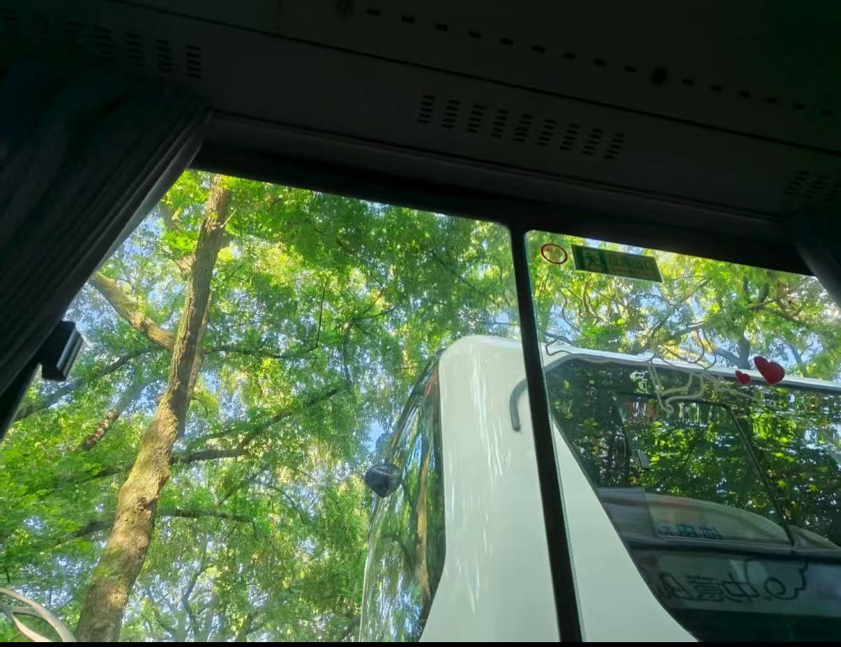 杭州与数十万小哥的双向奔赴 走进杭州这座城！城建做的人性化的地方，真的给我们外地