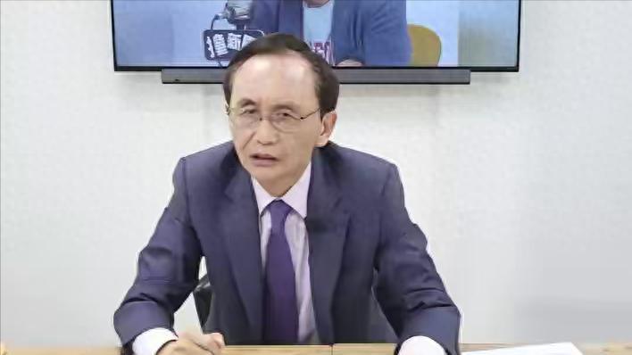 吴子嘉：卢秀燕不会有2028了！郑丽文强大的挤压感，卢提前出局？
 
近日，湾湾