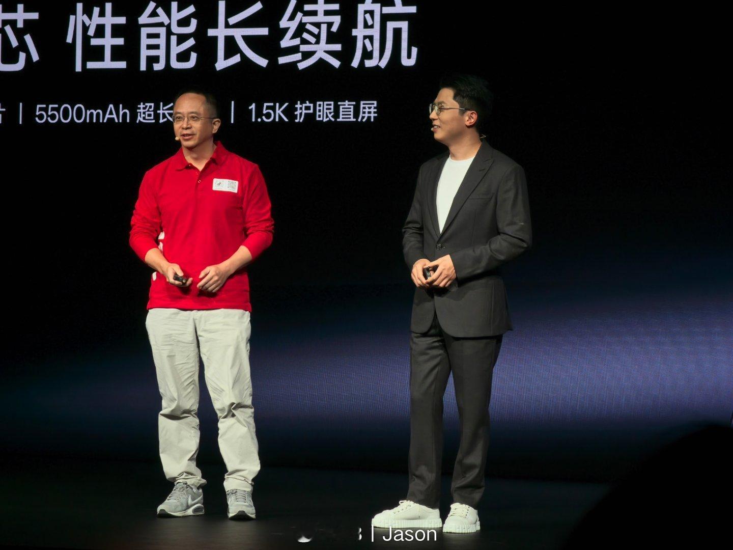 牛逼哈哈哈哈哈哈找嘴替来攻击友商[doge]周鸿祎：有些东西一加可能不敢说，我来