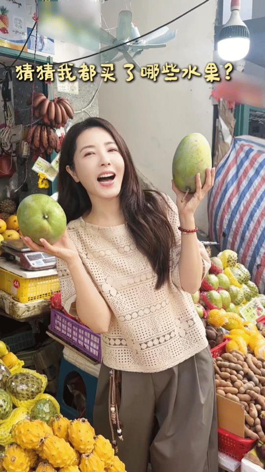曾黎逛海南菜市场根本走不动道 曾黎冬至的vlog让我对海南菜市场有了全新的认识，