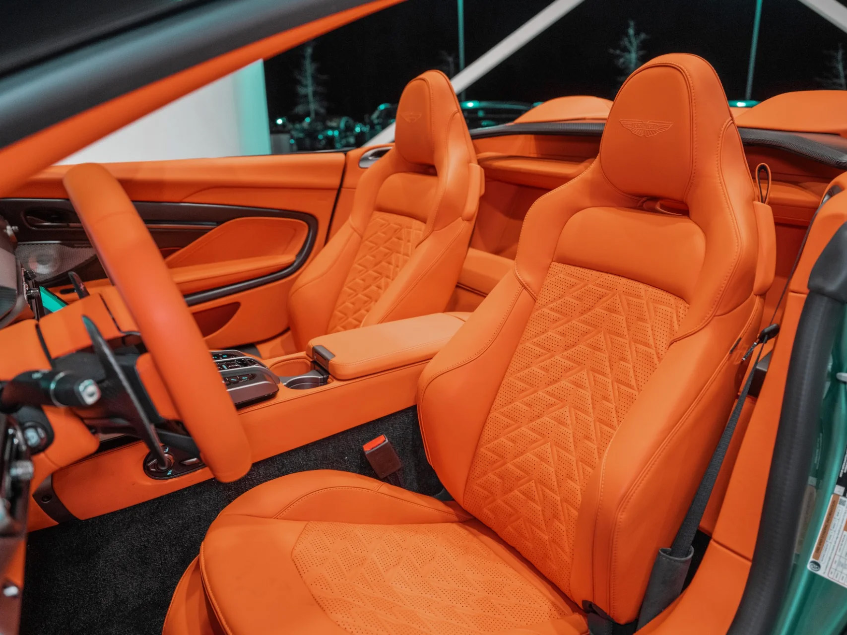 Aston Martin Vanquish Volante阿斯顿马丁阿斯顿马丁v