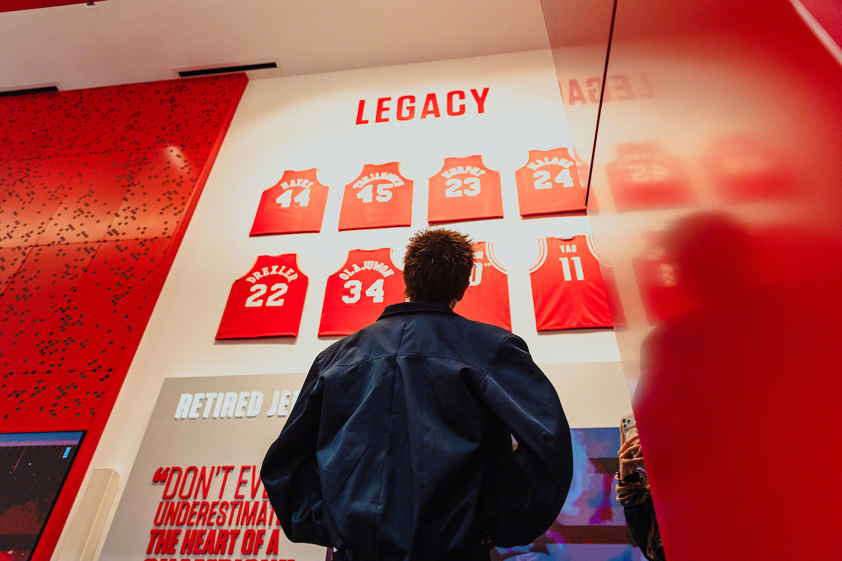 NBA2026NBA全明星任嘉伦NBA马力全开 嘉伦哥这次NBA之旅，是圆梦的，