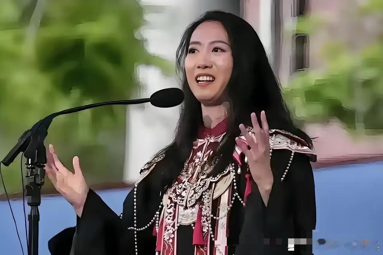 最近被刷屏的哈佛毕业演讲小姐姐，被扒得底裤都不剩了，原来所谓的寒门逆袭，根本是场