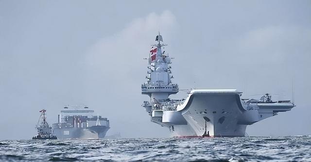 为什么美军航空母舰的舰长只是上校军衔？因为舰长说白了就是个开船的，开不开炮舰长说