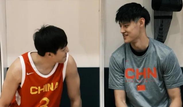 北京首钢曾凡博即将康复

近日曾凡博正在中国男篮国家集训队中打球，不过曾凡博在训