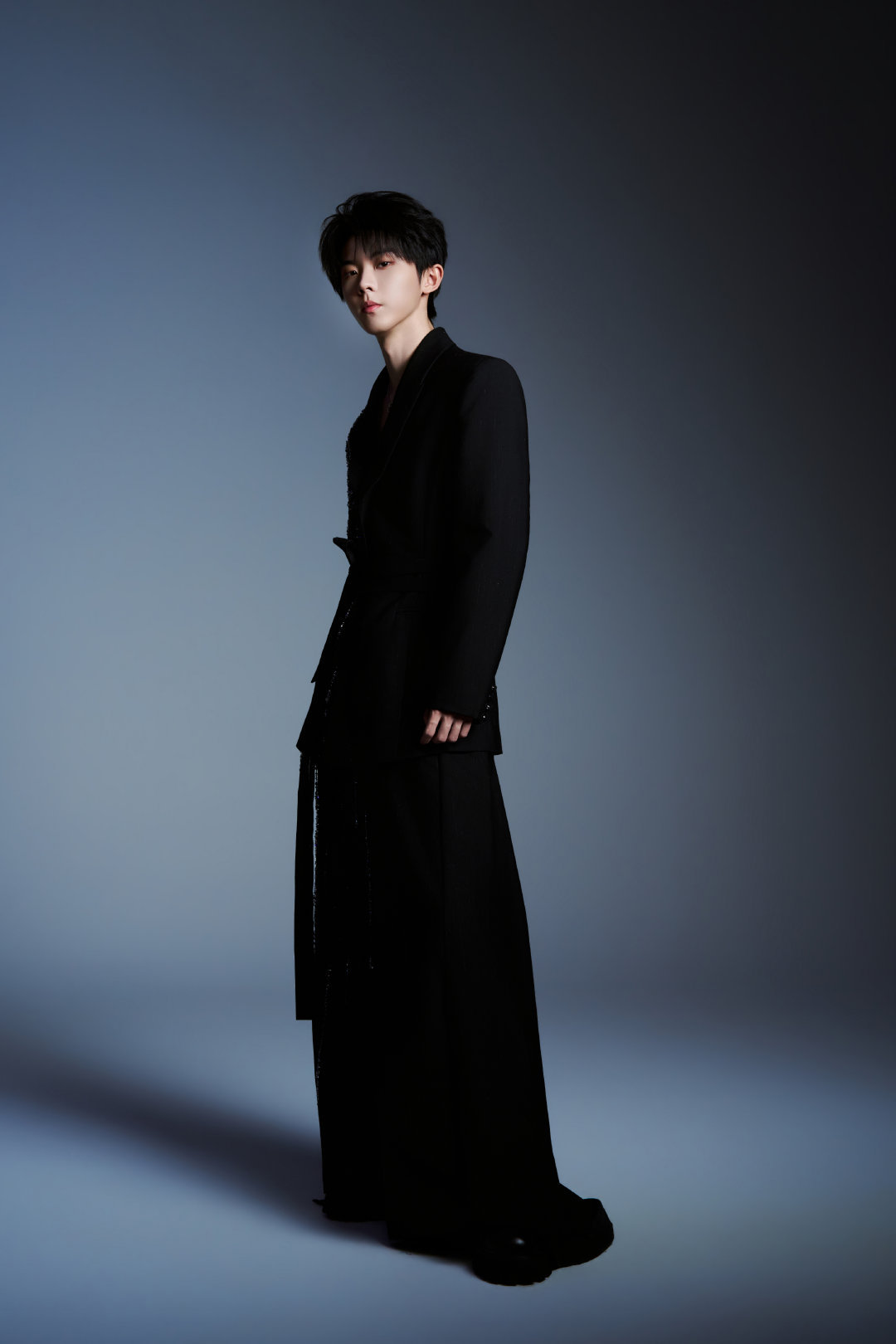 时代少年团加冠礼演唱会「加冠」广州站·造型大片📸光影定格𝑨𝒍𝒍 𝑩𝒍