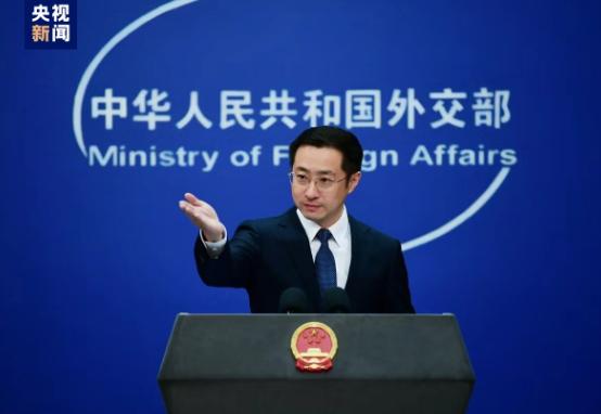 中国商务部正式宣布，

1月6日，中国官方宣布，受日本首相高市早苗涉台言论影响，