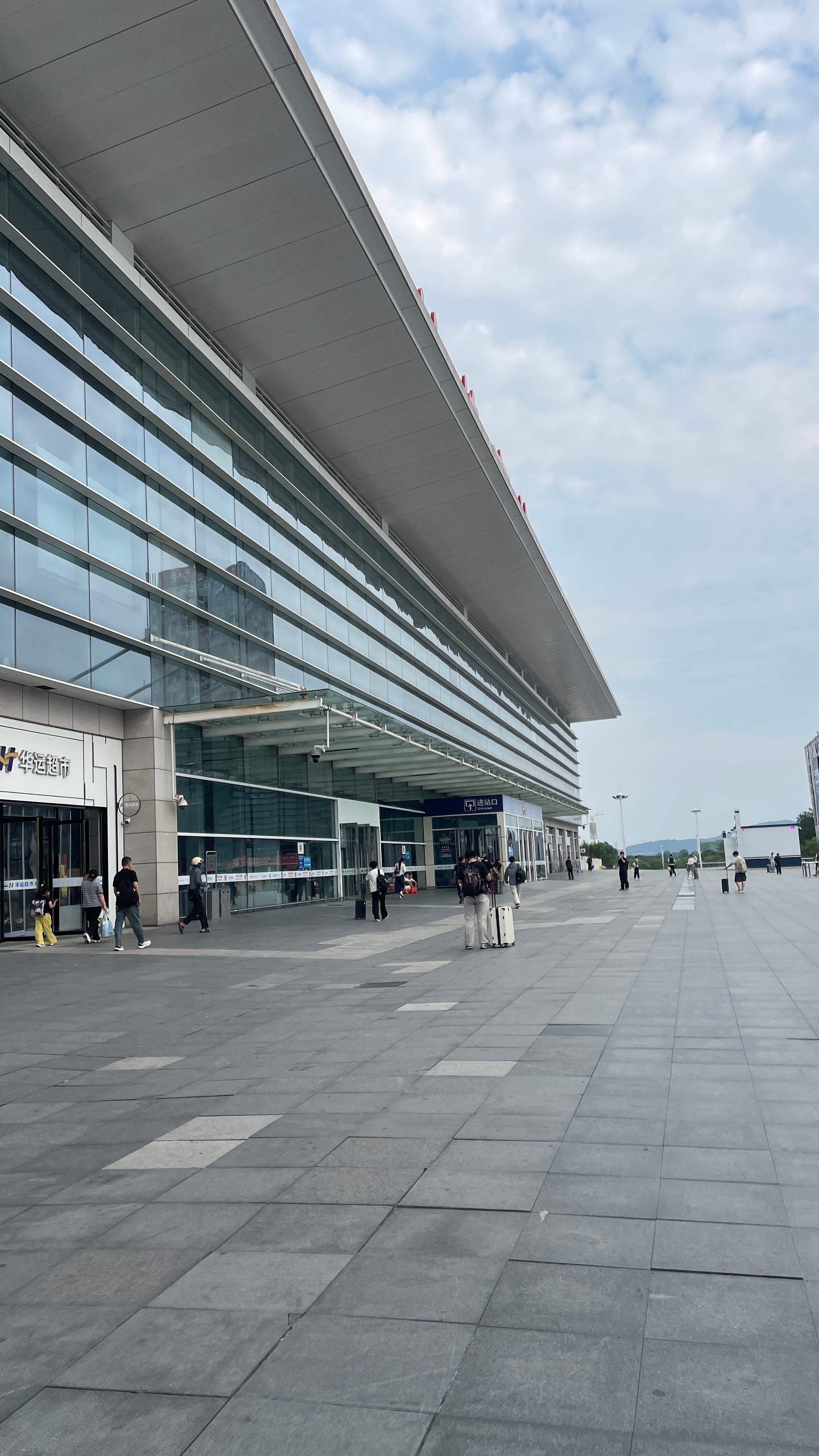 闪 我们9月份再见