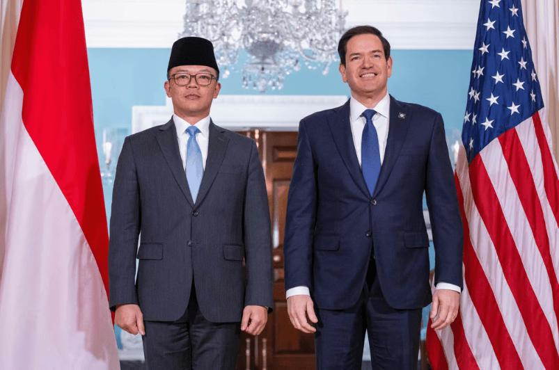 印尼这次为了中国，对美国强硬了一回！
英国《金融时报》报道，印尼拒绝接受美国试图