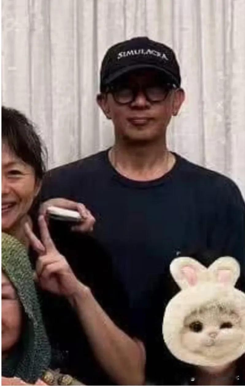 谁说具俊晔“戏子无情”啊？看到了吗，具俊晔真的瘦到脱相，在大S离开的这一百天里，