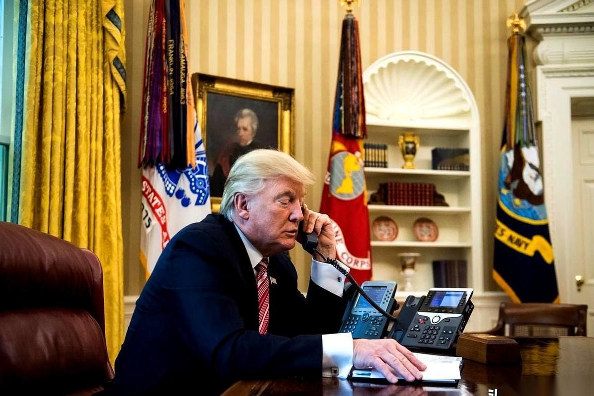 “美国赢了！百分百的胜利！”这话不是别人说的，是特朗普亲自对着法新社吼出来的，还