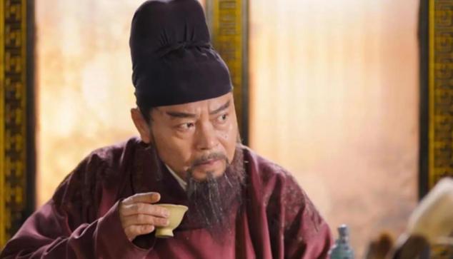 824年，染工张韶冲入大殿，坐在龙椅上，唐敬宗落荒而逃，接着张韶拿出美酒，在龙椅