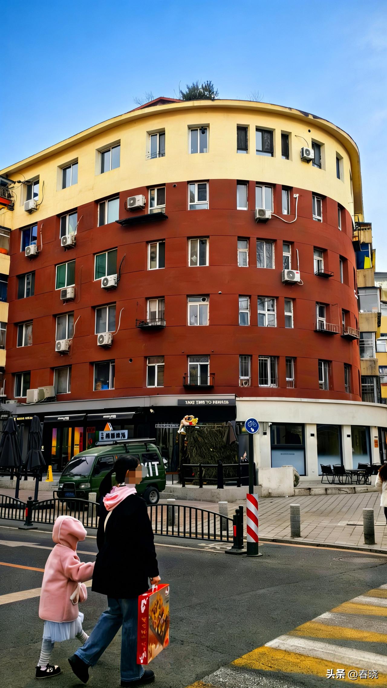 沈阳有东北第一，国内顶尖的Citywalk片区，沈阳与上海很像，在沈阳你能找到上