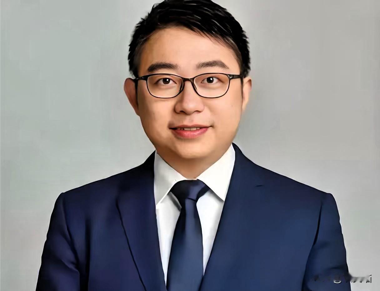 考公的“铁门槛”，
从来都该是品德而非单纯的分数！

   沈逸教授的话戳中无数