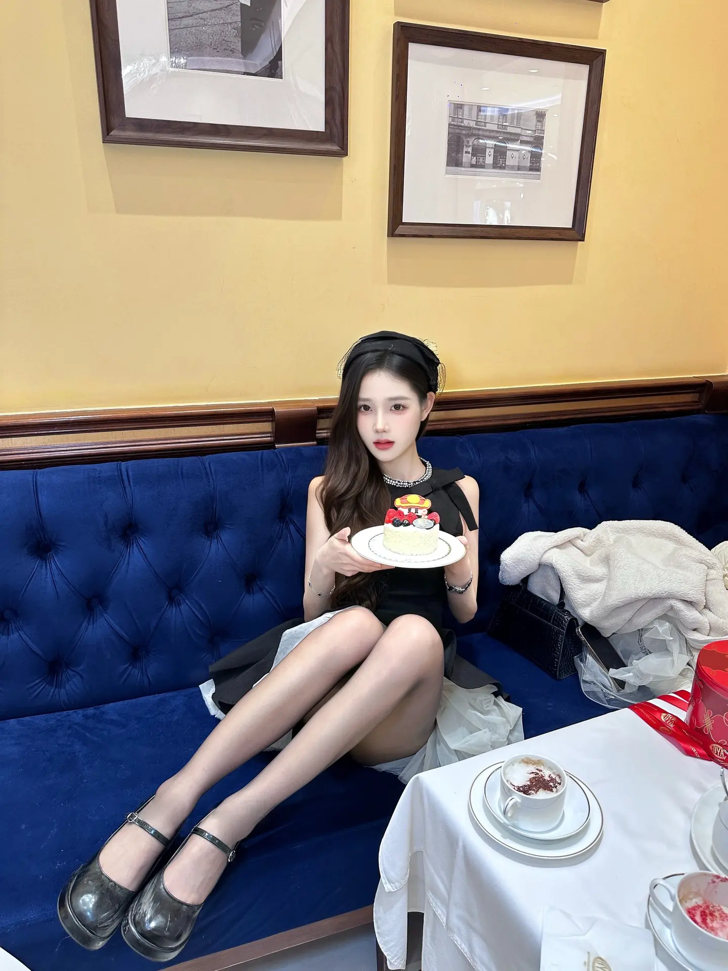 抱歉姐妹 我食言了 之前说要和你同甘共苦 现在我是同了 我要甘苦你