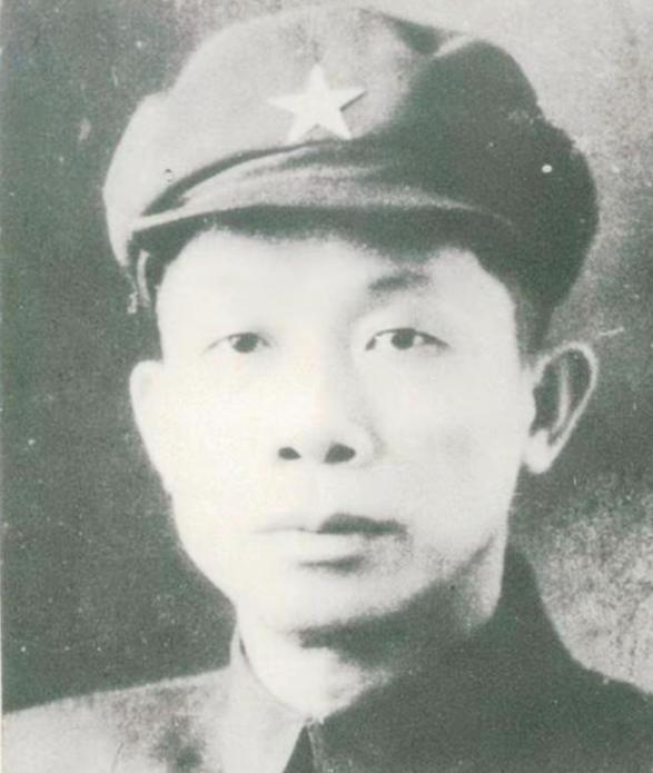 1957年，广东省委的一份处分决定送到中央。毛主席翻开材料，看完，当场大怒。他拿