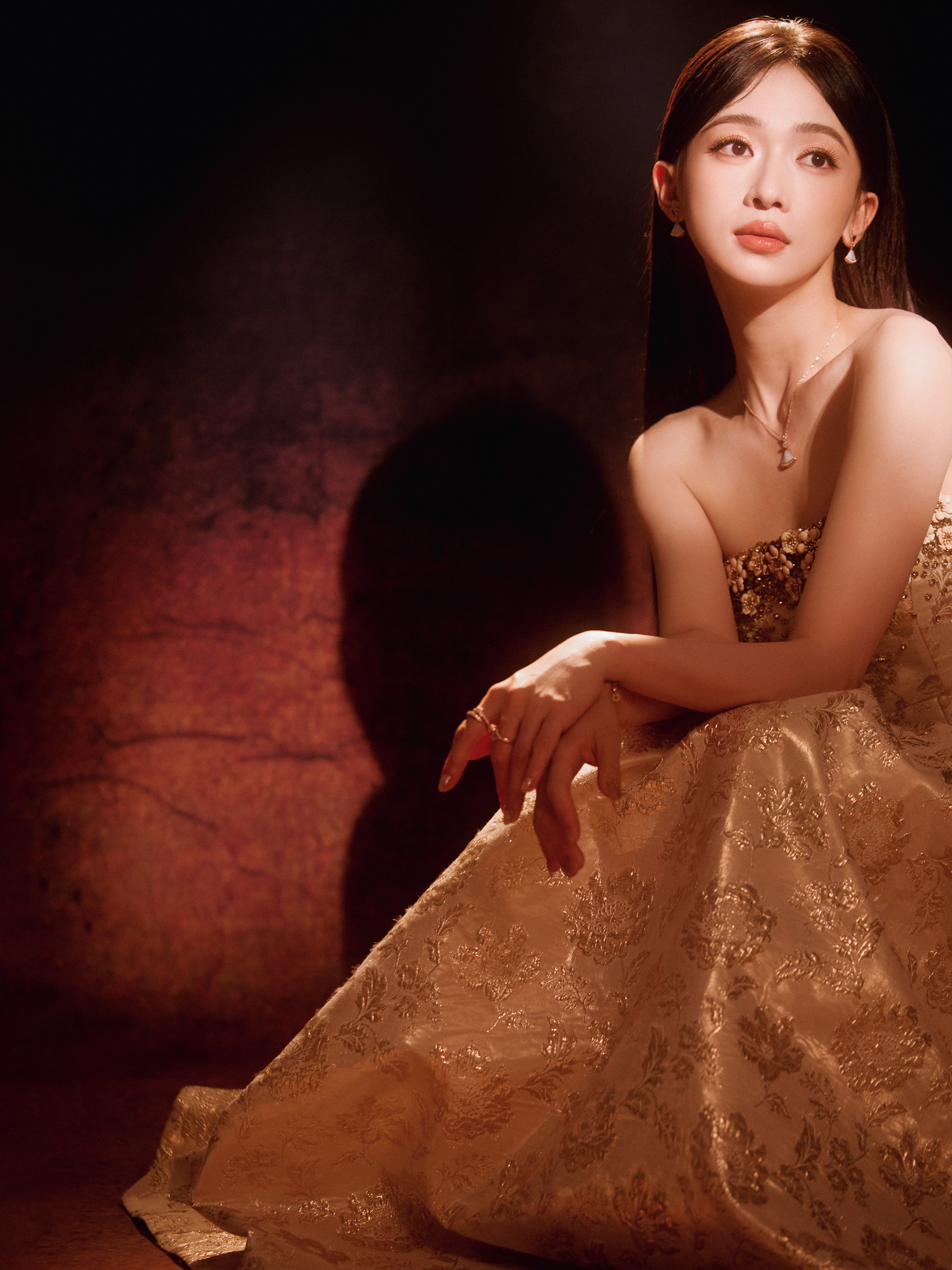 吴谨言 在复制粘贴的时代，你是手写的诗