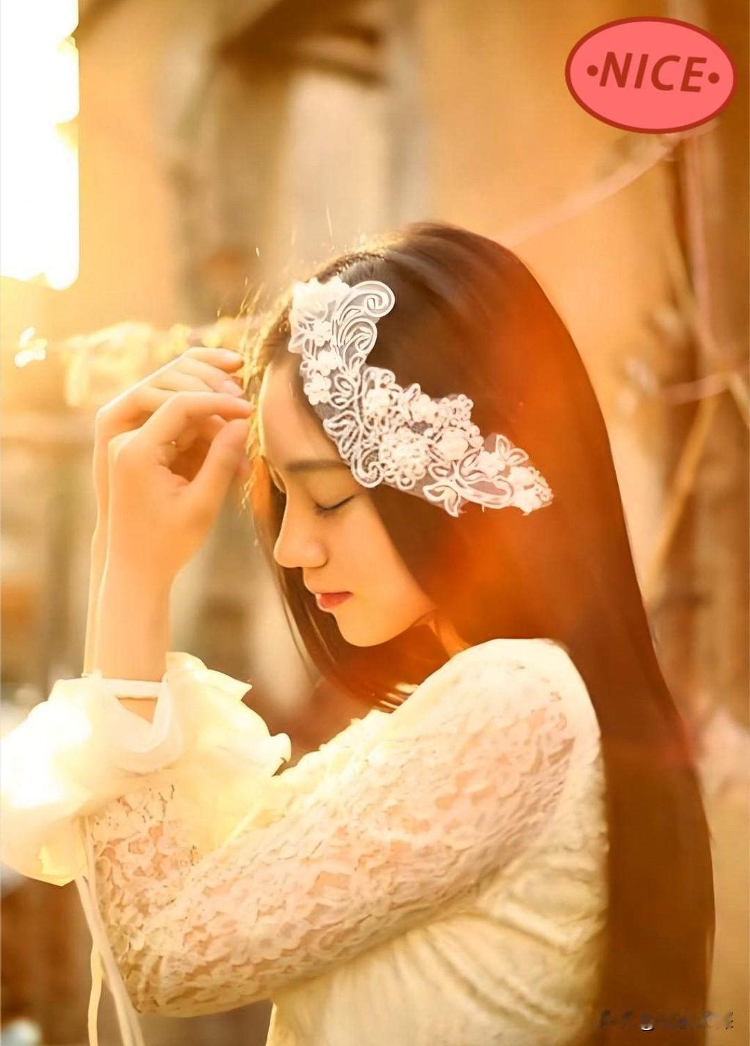 你有没有发现？
很多长得漂亮的女生，反而活得特别累。
要么仗着脸蛋好，总想走捷径