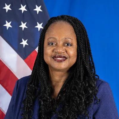 美国驻华使领馆今晚（5月31日晚）写道：“负责军备控制和国际安全事务的美国副国务