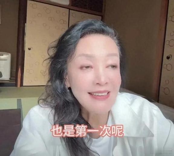 最近汪小菲家那俩小家伙去参加夏令营了，结果呢，孩子后妈马筱梅又平白无故被网友给喷