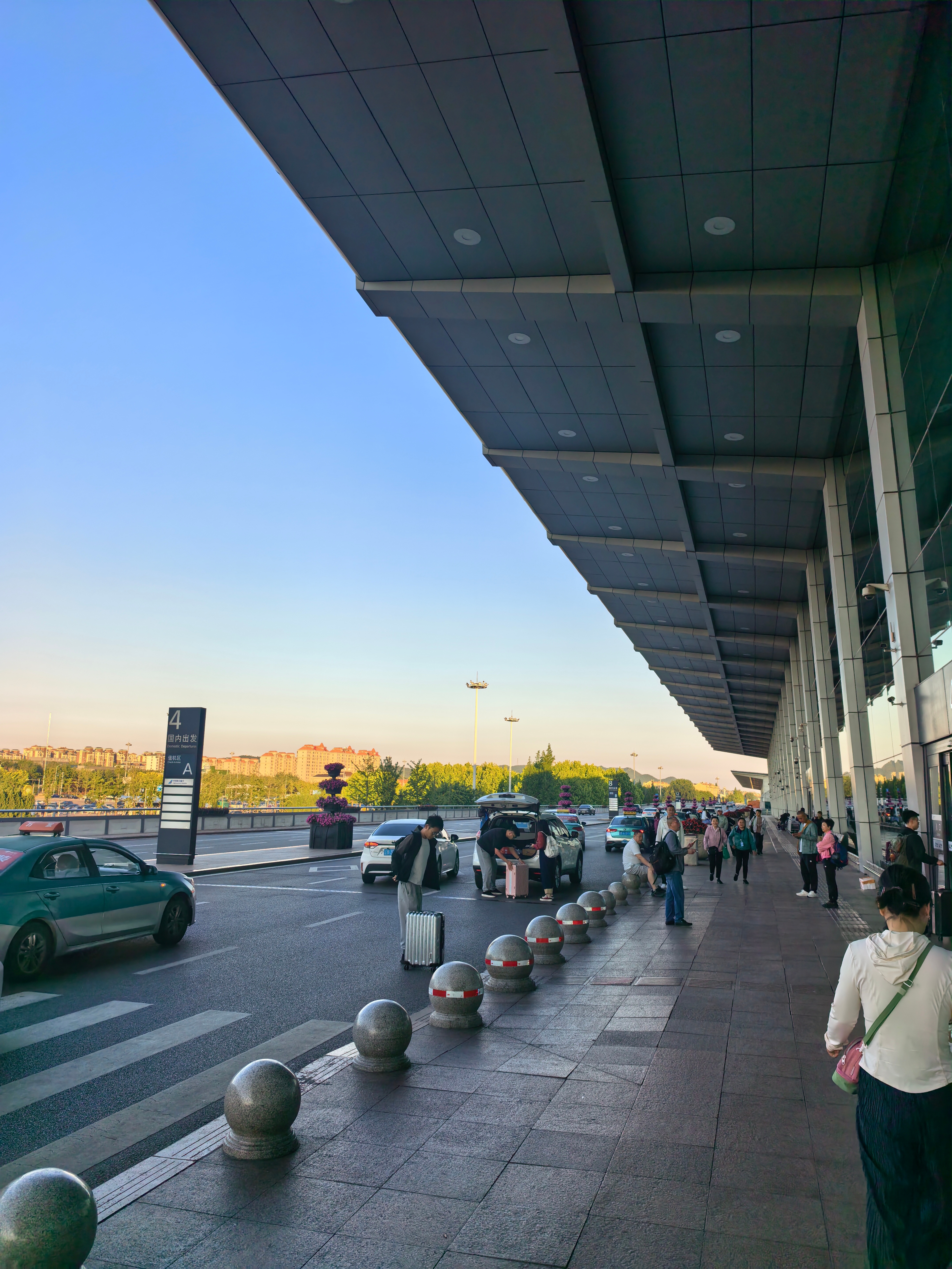 7:30 的飞机往常 7 点才到机场今天属实早了点 大连·大连周水子国际机场