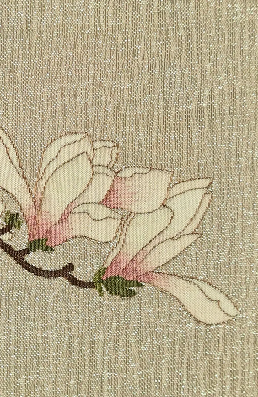 一树玉兰花开，一抹淡雅，时光亦能如此静好。非遗缂丝《玉兰》四联屏 红木...