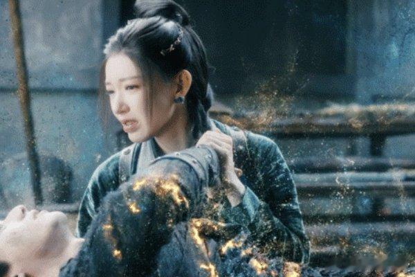 #程潇哭戏#要不说还得是程潇呢！！这哭戏感染力真的太强了吧！！破碎感十足的程潇啊