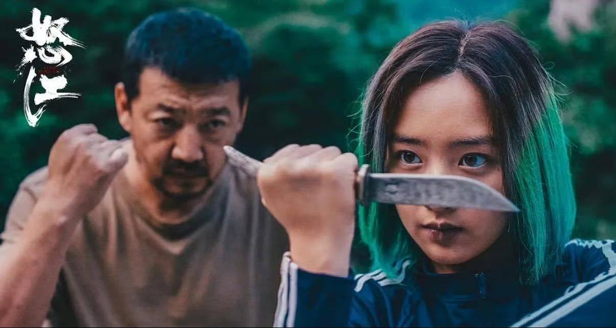 获得本届金鸡奖中小成本故事片提名的导演曝《怒江》幕后，最戳人的莫过于 的坚持——