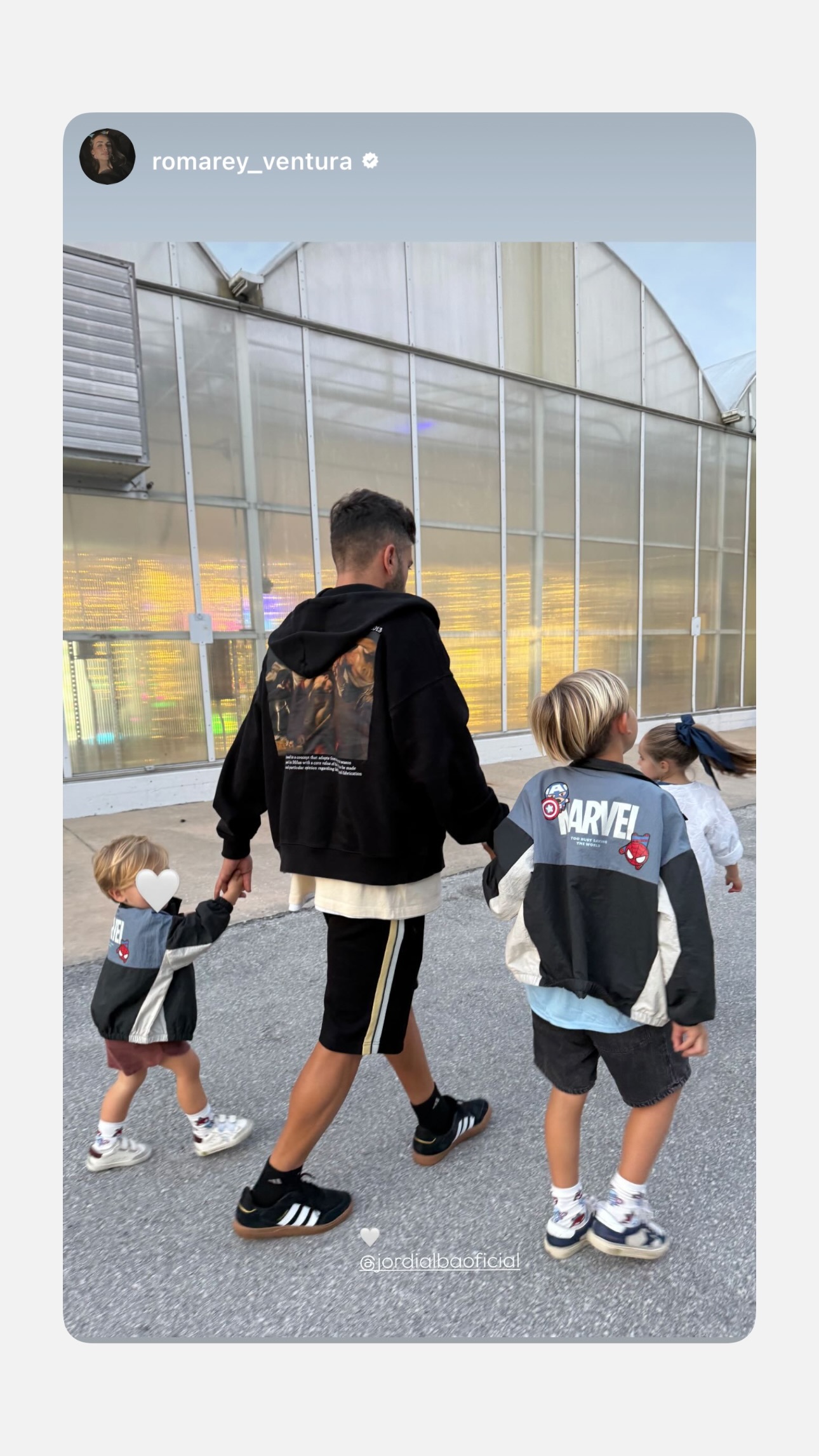 难得更新阿尔巴转发妻子罗玛丽的快拍幸福的退休生活迈阿密国际