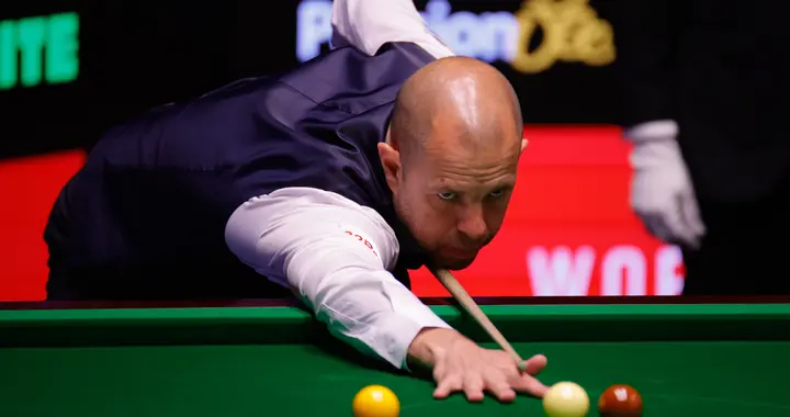 高分杆满天飞！霍金斯轰140分+艾伦连打138+131破百，双方8-8平