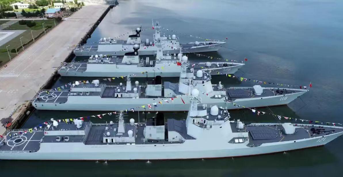 关于解放军报于前不久的一则报道中证实，新一批次052D系列“中华神盾”驱逐舰中的