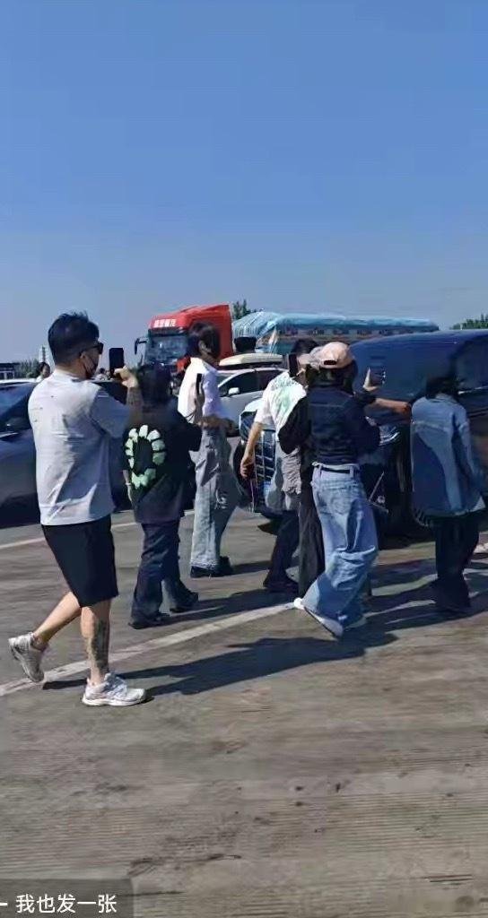 此刻我就是一只酸柠檬精谁都别理我 郝熠然出发菏泽