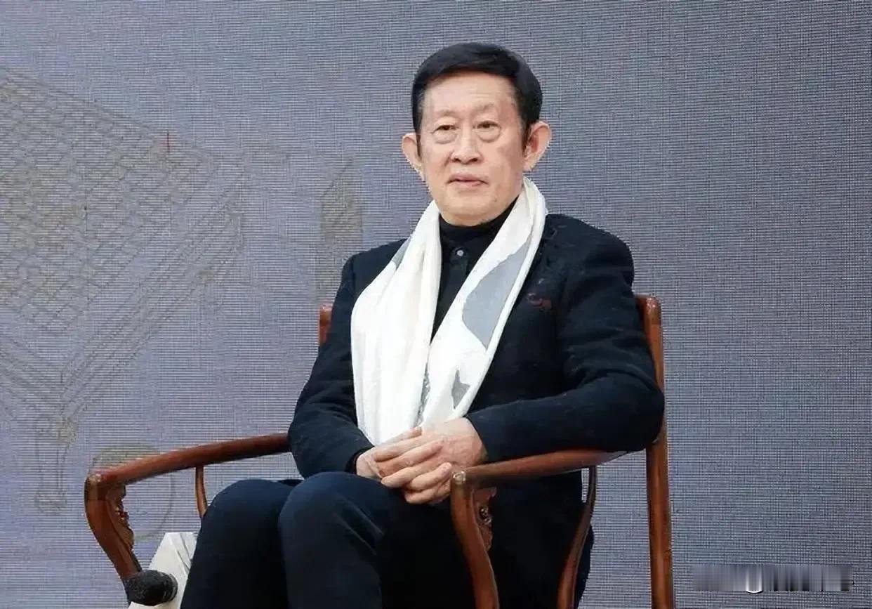 王立群教授说：
“我亲眼目睹了最肮脏的人性和最丑恶的嘴脸，也经历了最阴暗最痛苦的