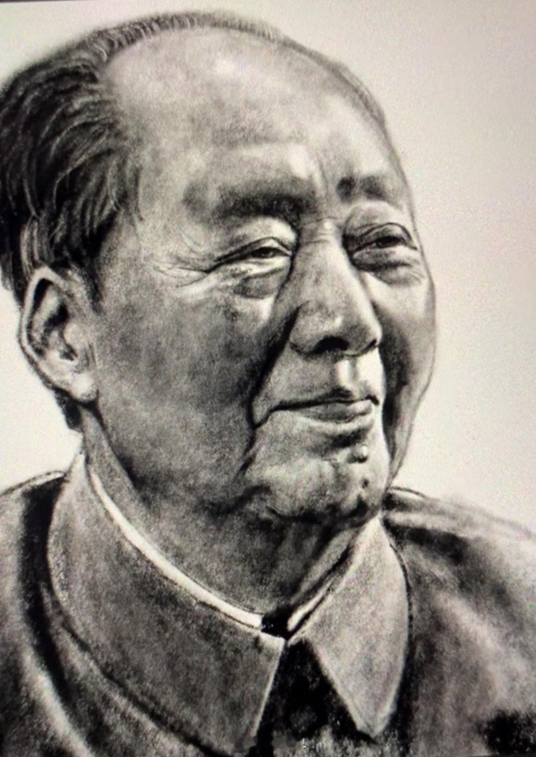 昨夜，误入一直播间，有人正在画晚年的教员，笔触沉静，竟将那份从容的神态也唤了出来