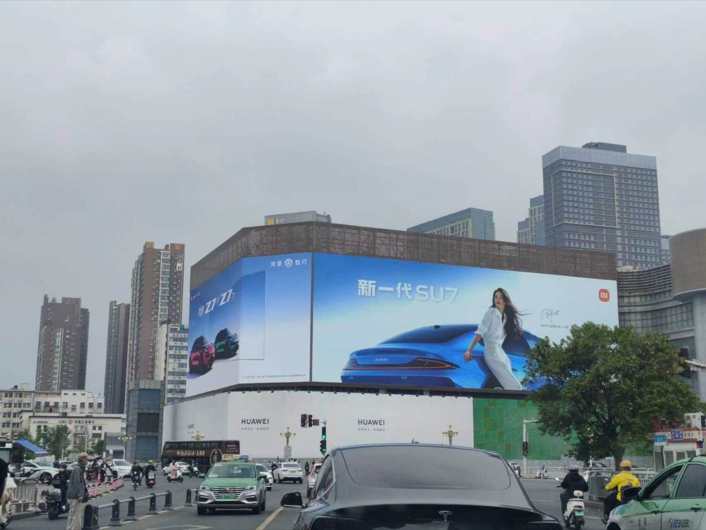 中 门 对 狙抽象汽车商业评论