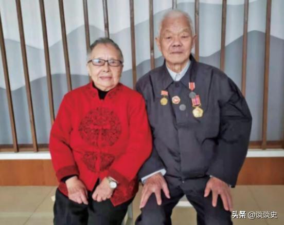 1958年，我国一名志愿军战士，为娶一位朝鲜姑娘，选择留在朝鲜，放弃我国国籍。然