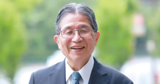 日本要气死了！日本顶尖科学家藤岛昭，竟带着他们的机密技术，连夜组团投奔中国，他还