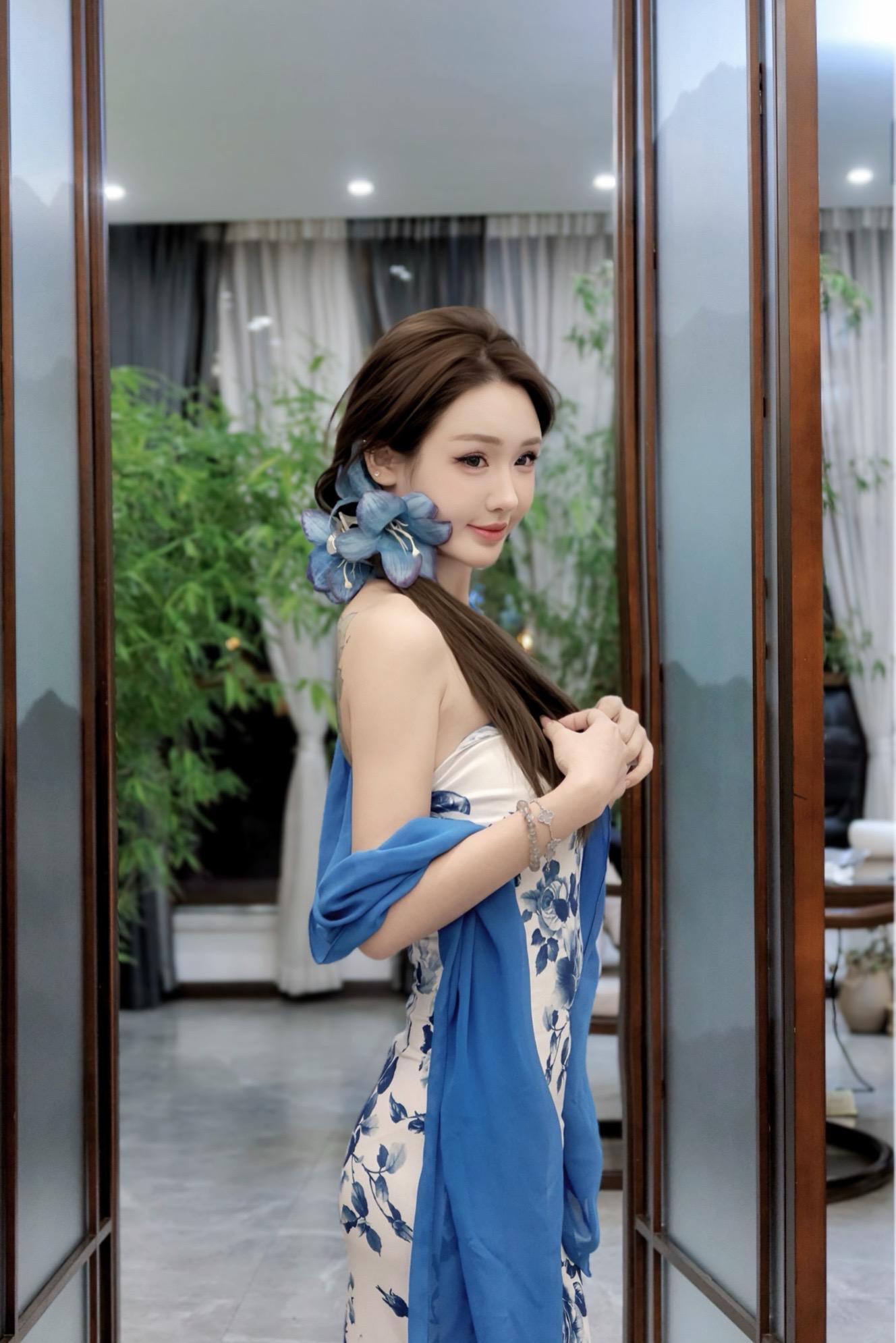 他们盼你名声四起  站得高  看得远  但我只想要你平平安安 健健康康