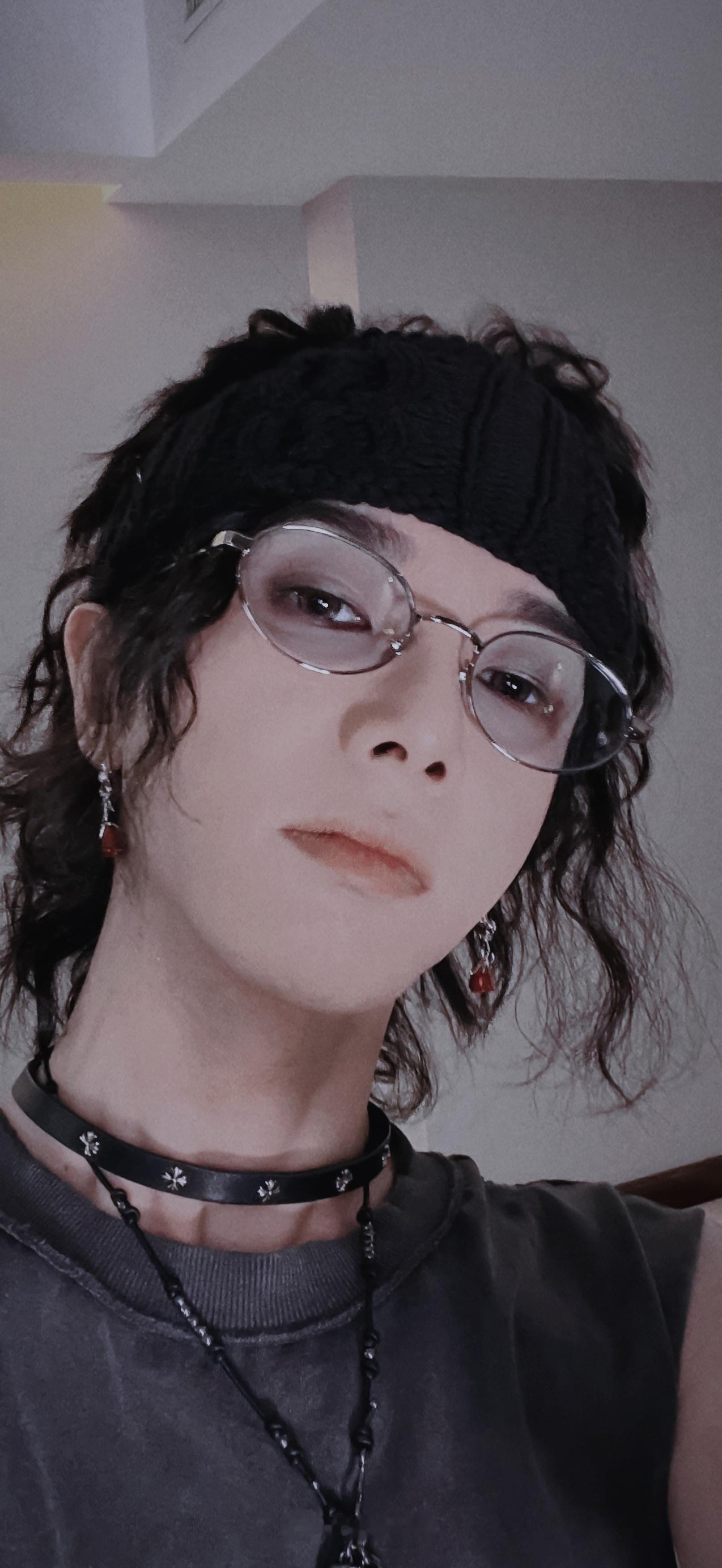 哥哥…壁纸袭来🤓 