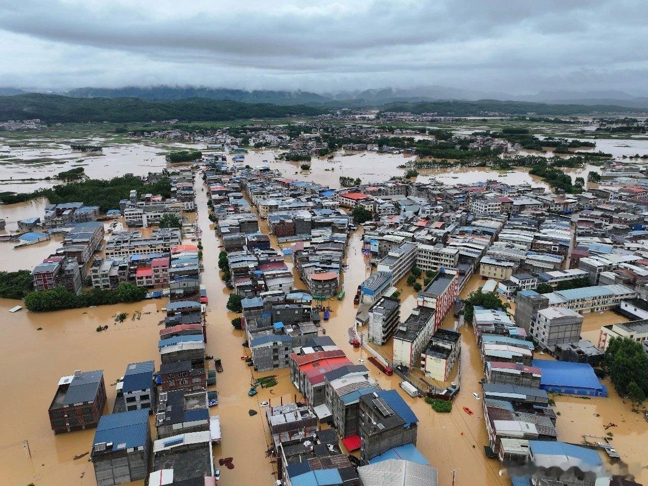 7月6日，受2026年第10号台风“美莎克”影响，南宁横州市六蓝水库、云表水库出