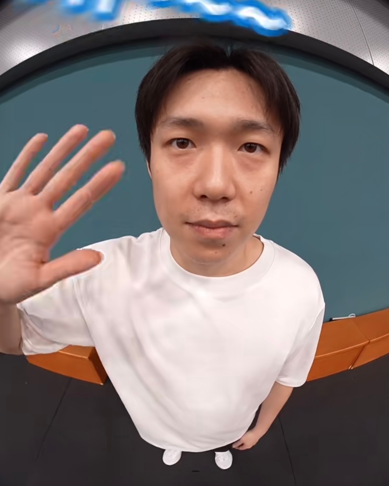 好像小蛋我不行了哈哈哈哈哈哈 