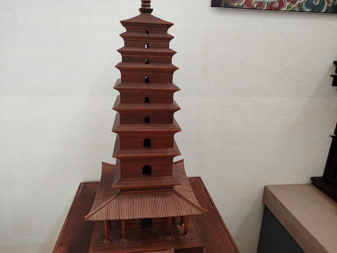 《沉默的荣耀》最后一期，陈宝仓将军说他忠于的是孙中山先生天下为公的党国。我被他的