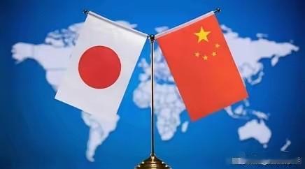 日本意识到事态严重了！日媒表示，中国在西太平洋演习就是对日本军舰穿越台湾海峡在进