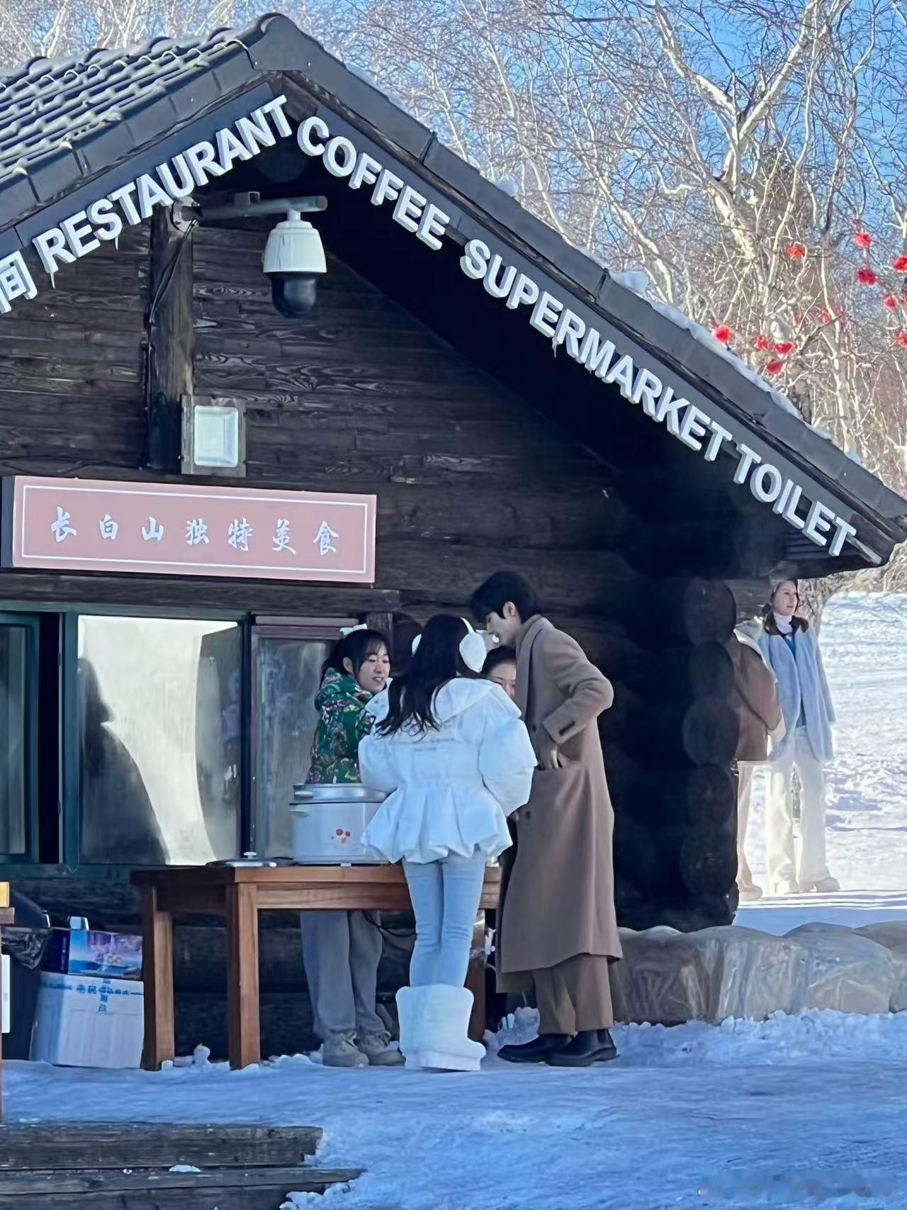 龙麦cp 的权威我有点后知后觉了！！在最爱嗑rps的年纪蹲到了骄阳似我 ，雪地路