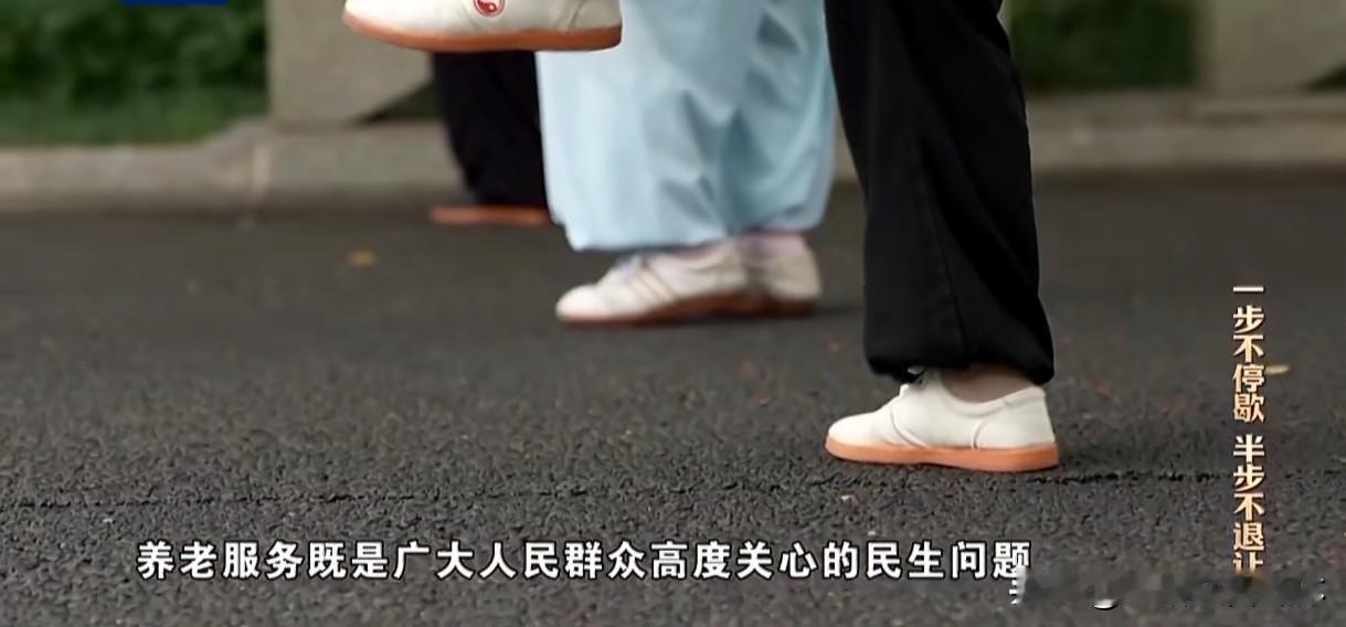 社保工作人员用漏洞挪用养老金超百万 退休后仍难逃法网
 
广西隆林县原劳保所所长