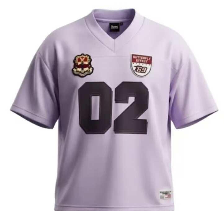 出Tizzy T紫色限定球服s码
TizzyT蝴蝶效应紫色限定球服，全新仅试穿，