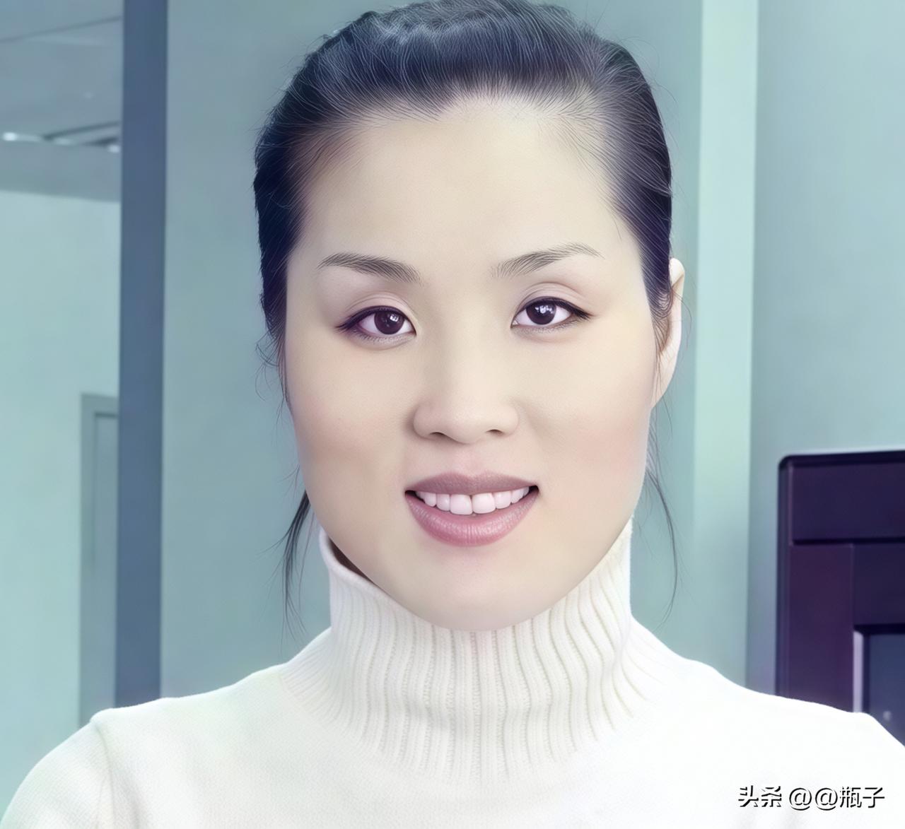 从冯坤想到了当年的焦志敏，她们两位的婚姻似乎相同，都是跨国新娘，夫婿国给的待遇都