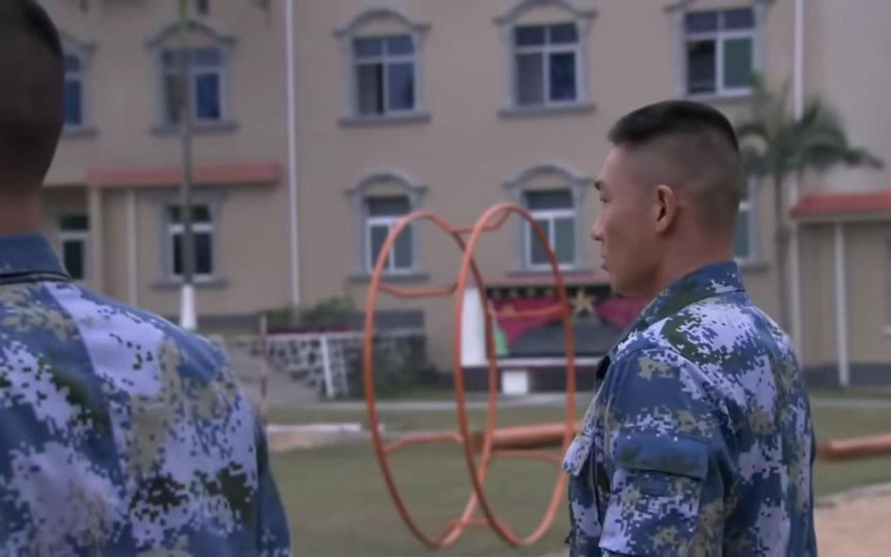 火蓝刀锋，海军陆战队，中国军人