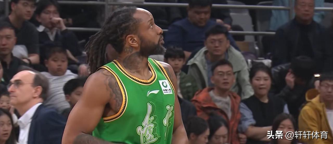威尔斯离队，勒迪加盟辽宁男篮今晚赢关键卡位战，主教练乌戈大胆变阵，冲击季后赛已经